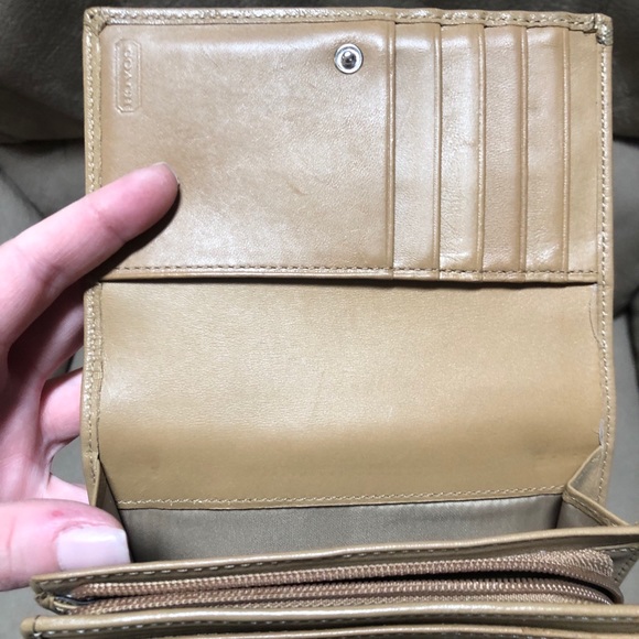 Authentic Coach Wallet - Picture 2 of 2